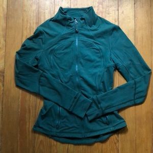 Lululemon size 6 forest green define jacket